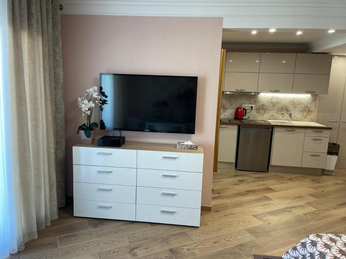Studio With Swimming Pool 80 Meters Near The Beach Nice Eksteriør bilde