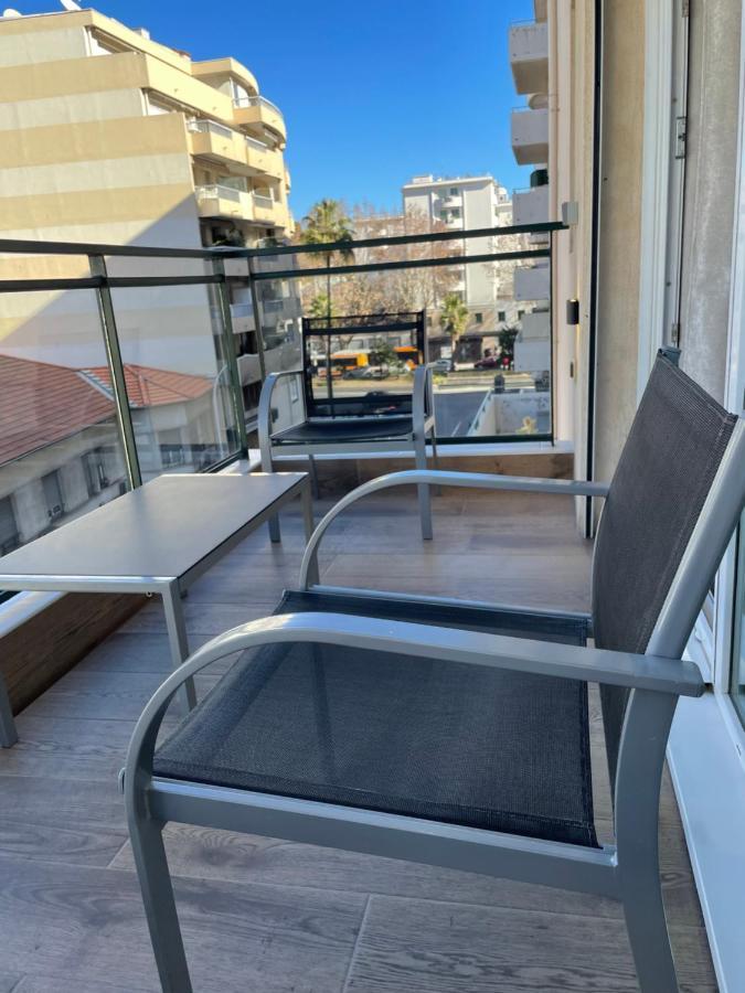 Studio With Swimming Pool 80 Meters Near The Beach Nice Eksteriør bilde